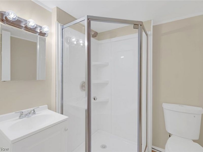 6377 Ledgebrook Drive, Brook Park, OH 44142 Photo 22