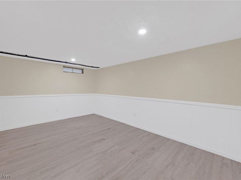 6377 Ledgebrook Drive, Brook Park, OH 44142 Photo 23