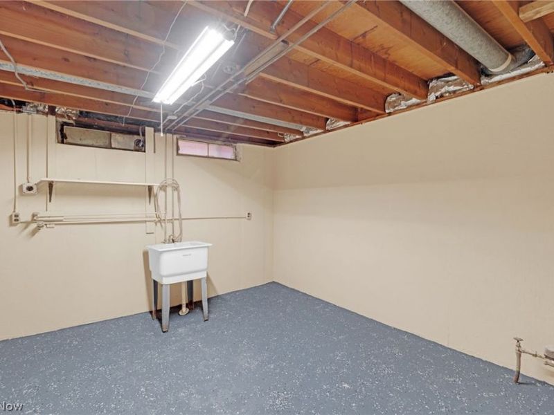 6377 Ledgebrook Drive, Brook Park, OH 44142 Photo 26