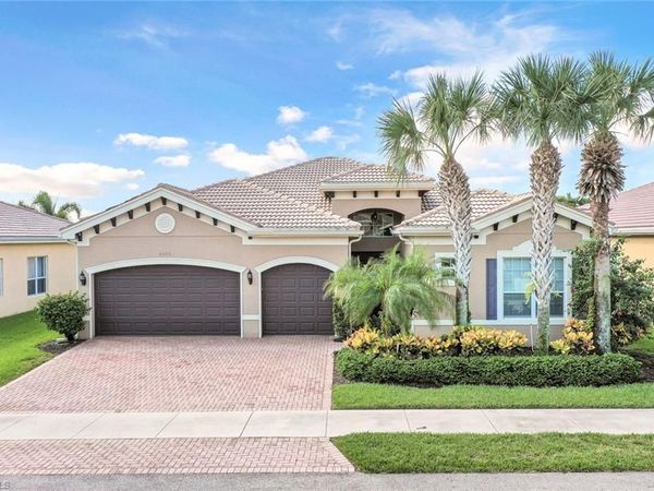 6592 Marbella LN , NAPLES, FL 34105