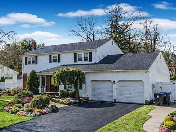 9 Alexander Rd, East Brunswick, NJ 08816