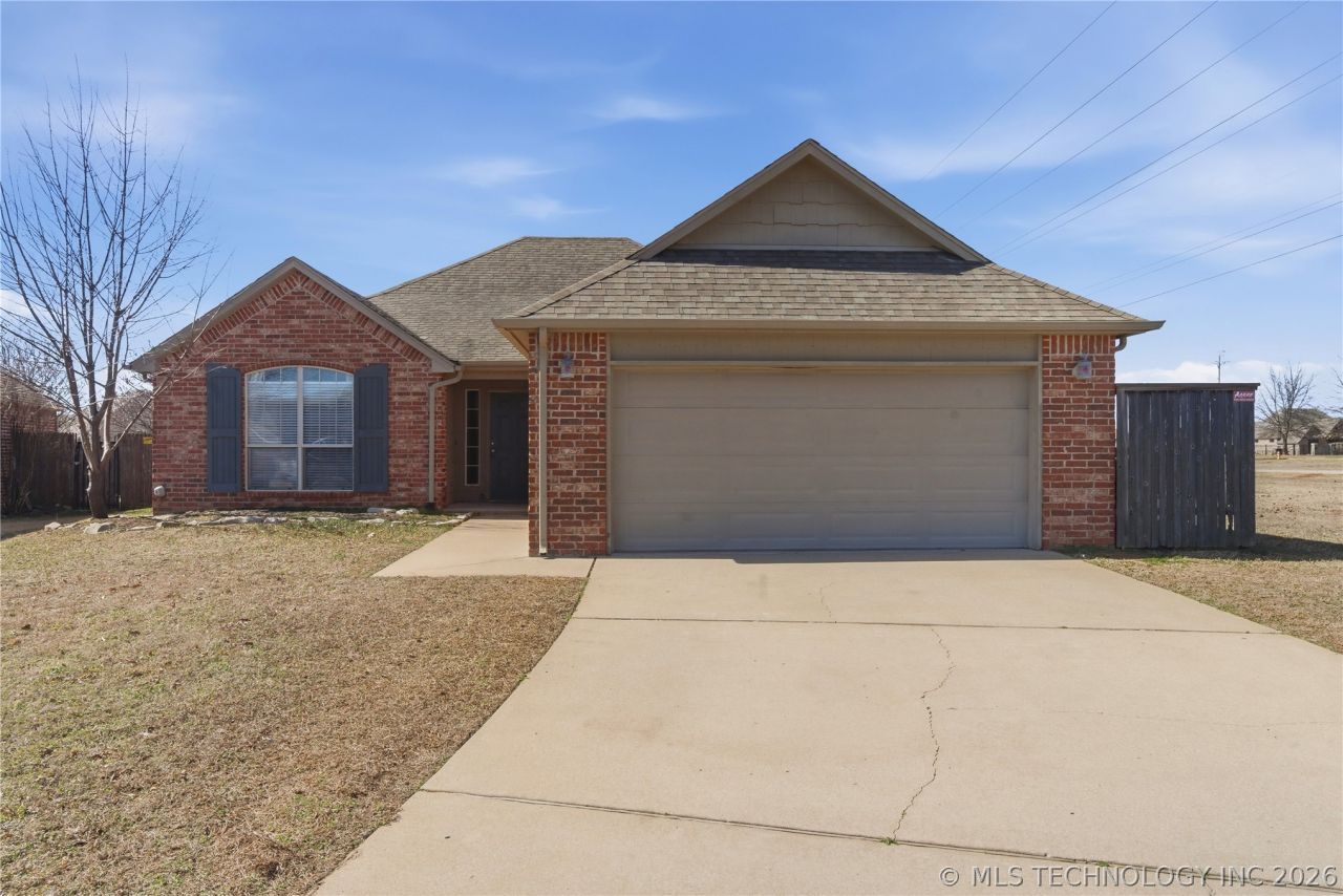 11602 S Mulberry Lane, Jenks, OK 74037 Main Photo
