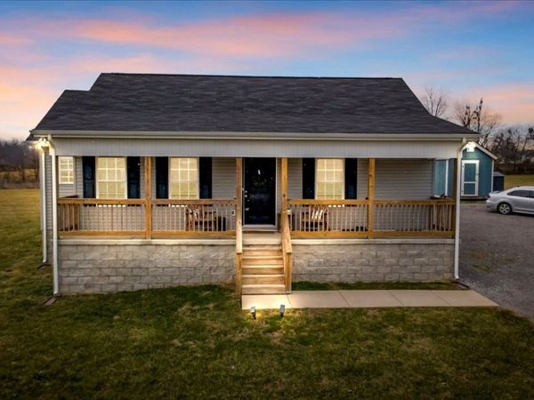 122 Lonnie Smith Rd, Woodbury, TN 37190