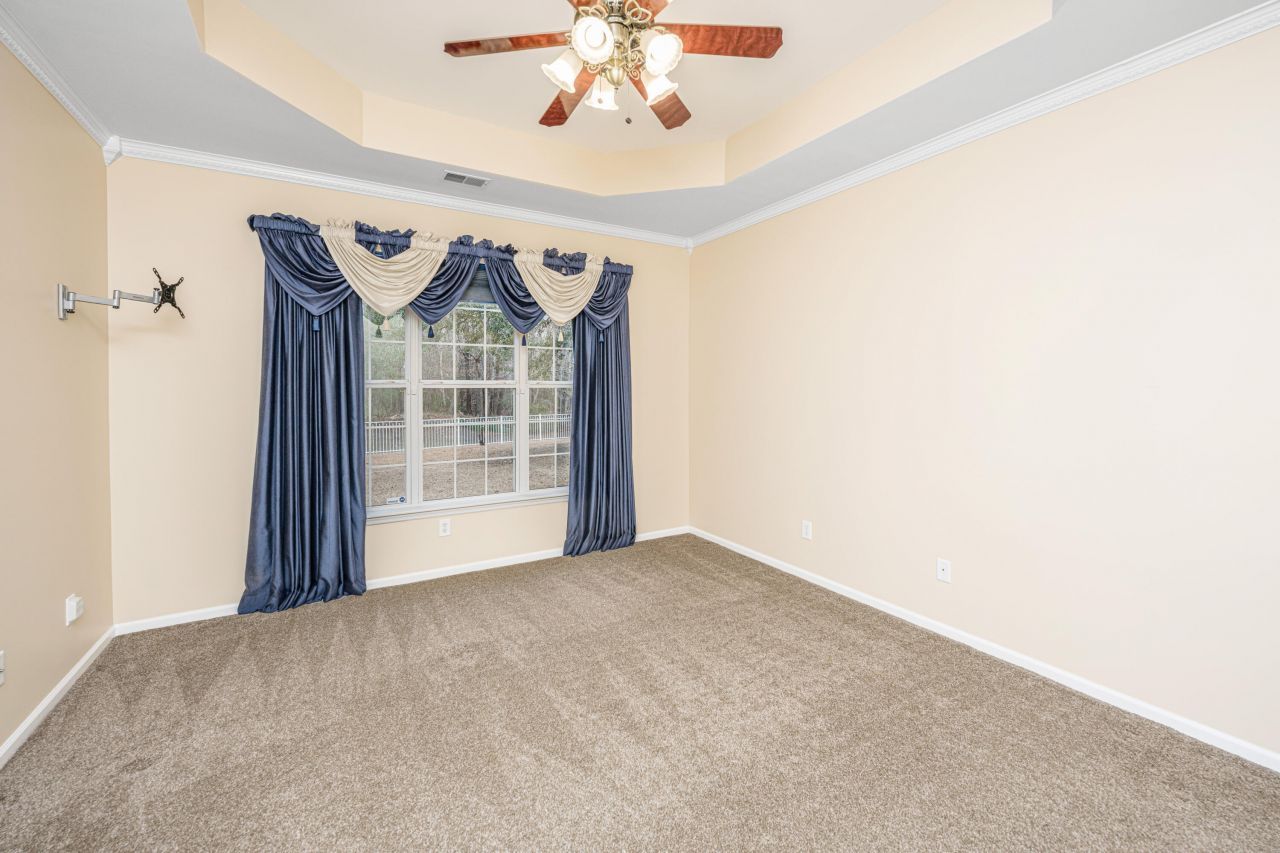 291 Cabrill Drive Photo 32