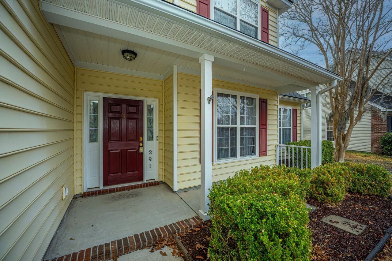 291 Cabrill Drive Photo 6