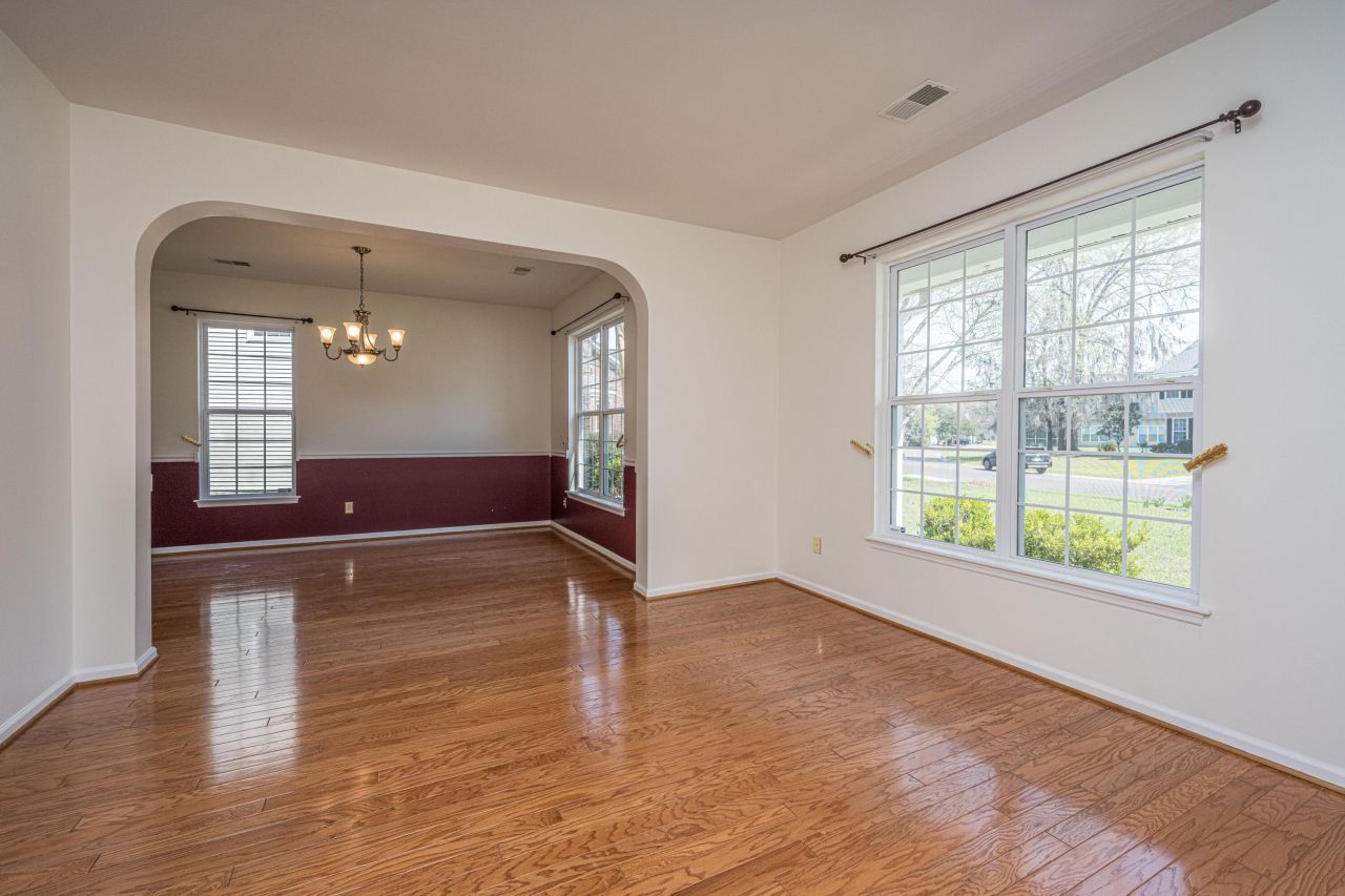 291 Cabrill Drive Photo 6