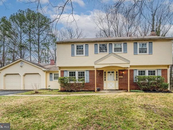 8904 ROYAL RIDGE LANE, LAUREL, MD 20708