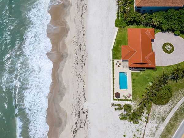 3766 Ocean Drive, Vero Beach, FL 32963