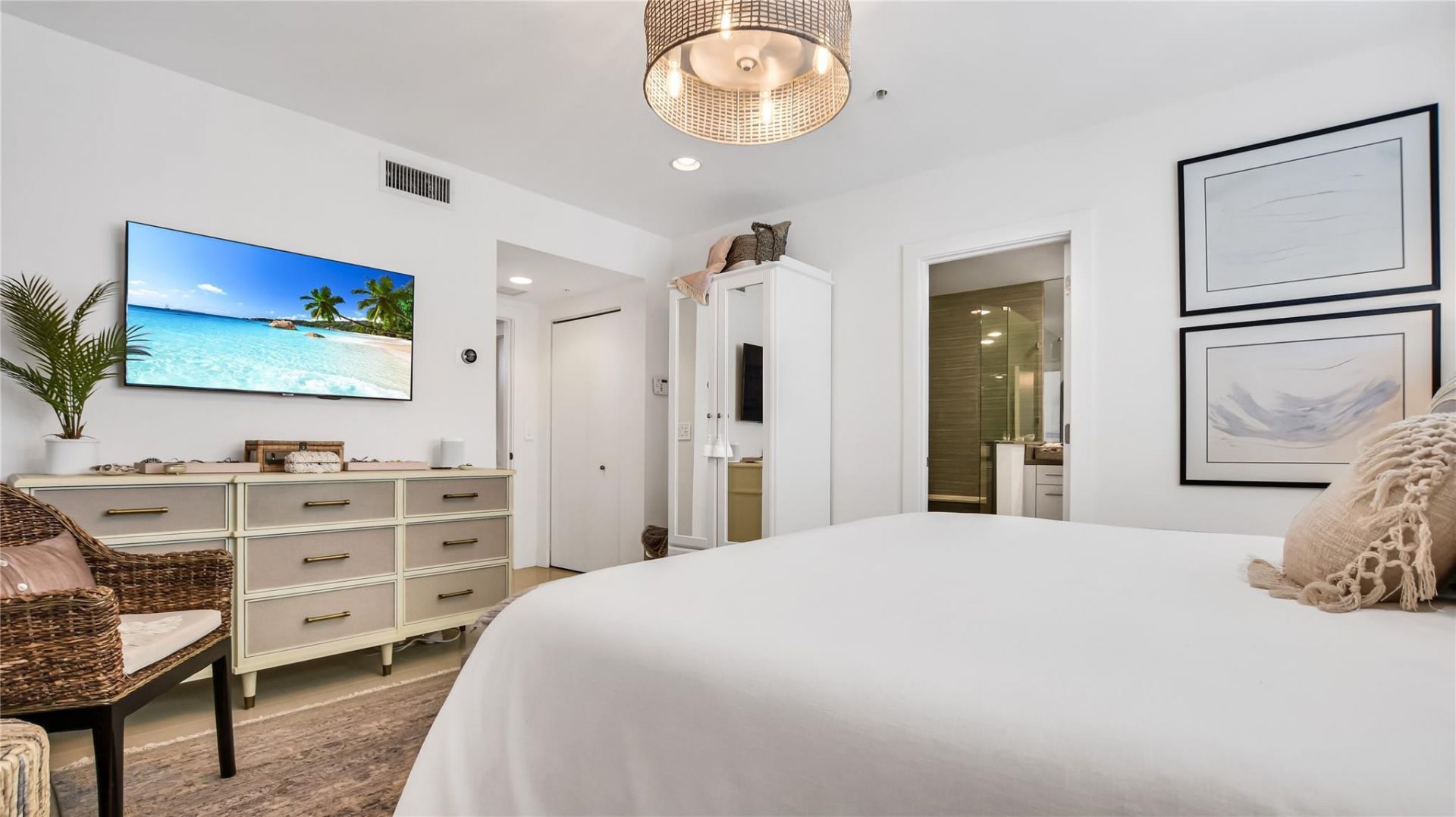 816 NE 7th Street, Fort Lauderdale, FL 33304 Photo