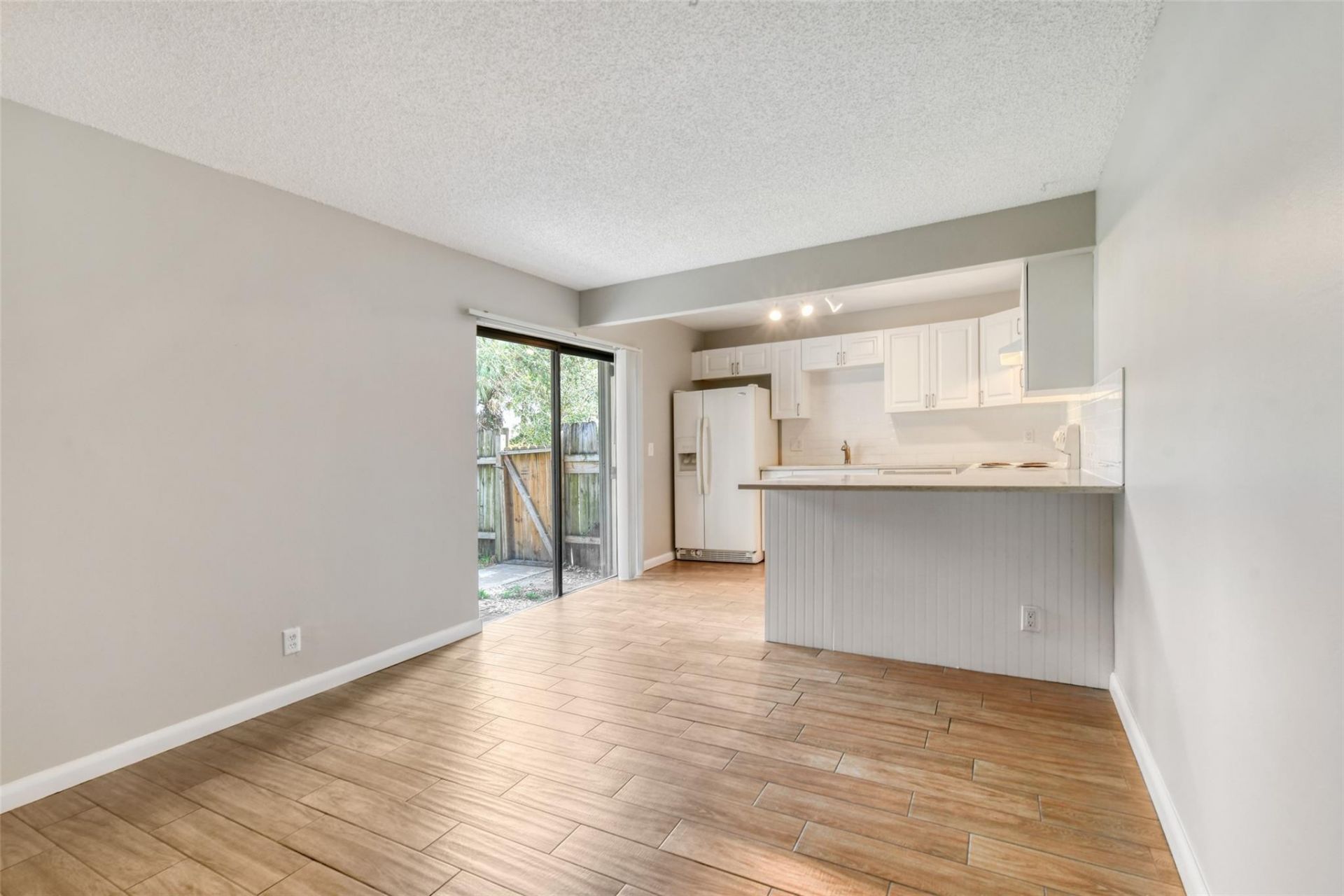 4350 Lilac Street, Unit B, Palm Beach Gardens, FL 33410 Photo