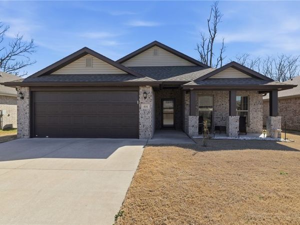 531 NW 59th Avenue, Bentonville, AR 72713