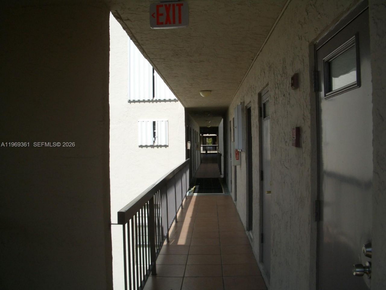 10900 SW 104th St , Unit 324, Miami, FL 33176 Photo