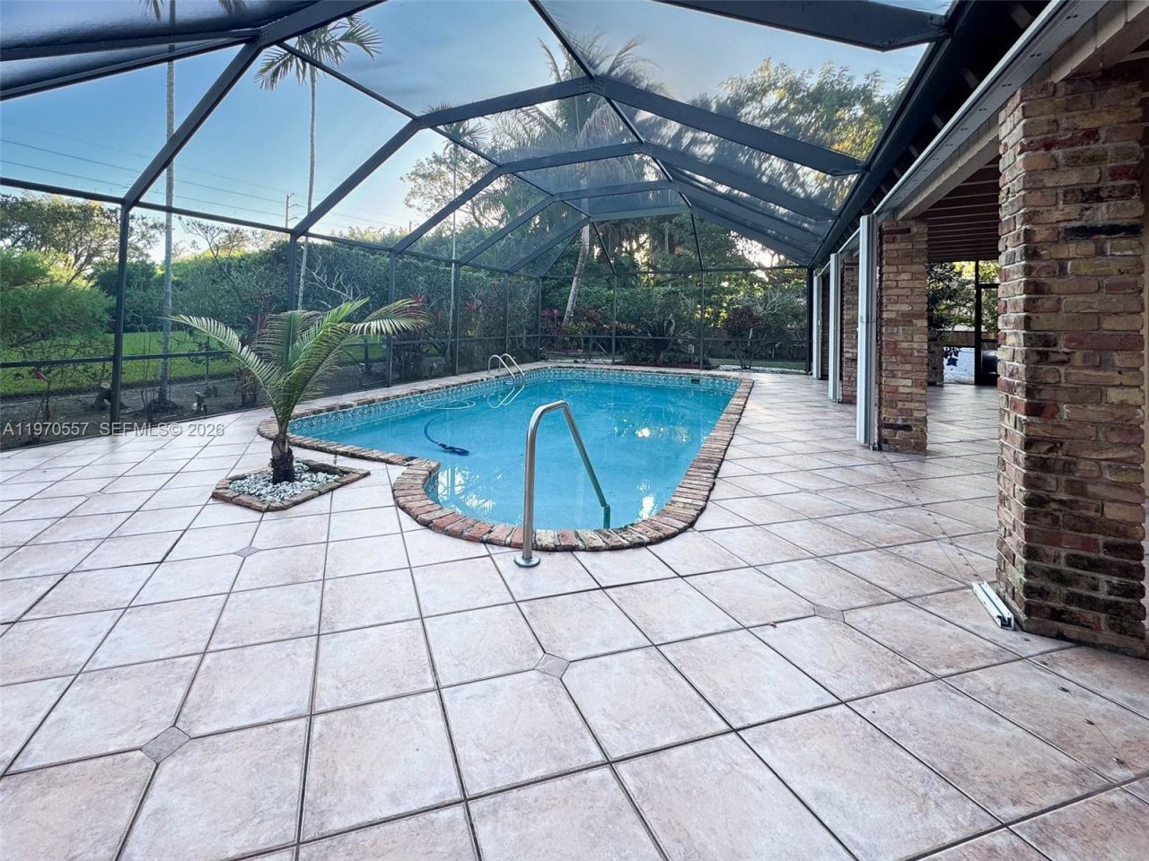 7900 SW 143rd St, Palmetto Bay, FL 33158 Photo