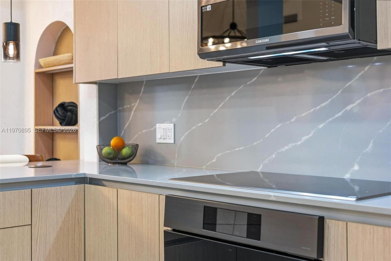 751 NE 80th St, Miami, FL 33138 Photo