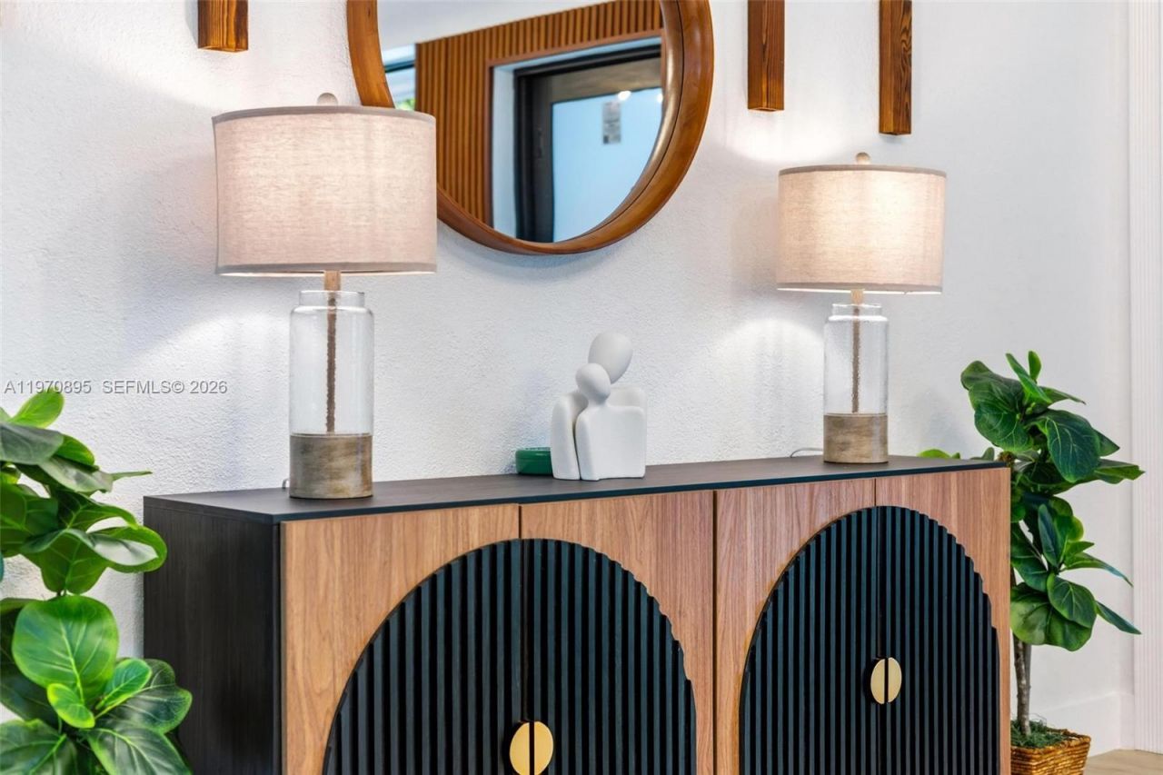 751 NE 80th St, Miami, FL 33138 Photo