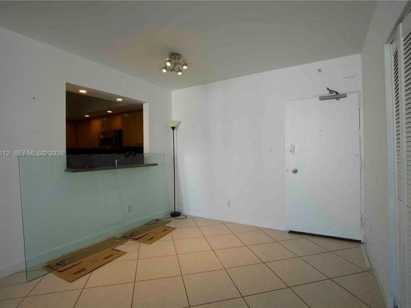 5600 Collins Ave, Unit 16Y, Miami Beach, FL 33140
