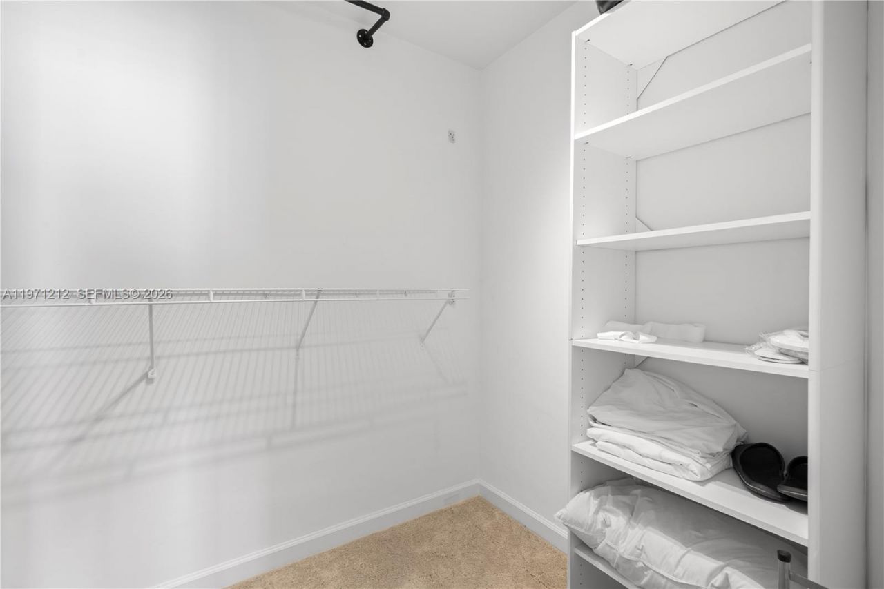 5600 Collins Ave, Unit 16Y, Miami Beach, FL 33140 Photo