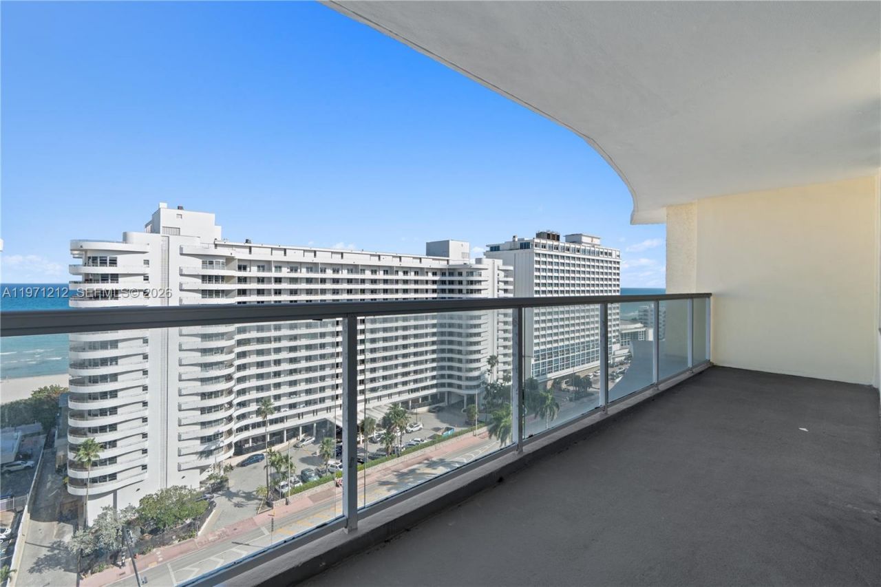 5600 Collins Ave, Unit 16Y, Miami Beach, FL 33140 Photo