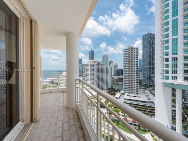 888 Brickell Key Dr , Unit 2201, Miami, FL 33131