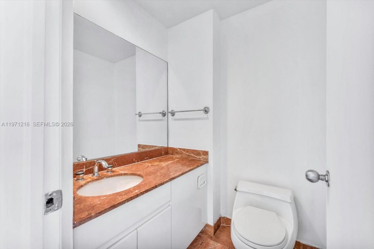 888 Brickell Key Dr, Unit 2201, Miami, FL 33131 Photo