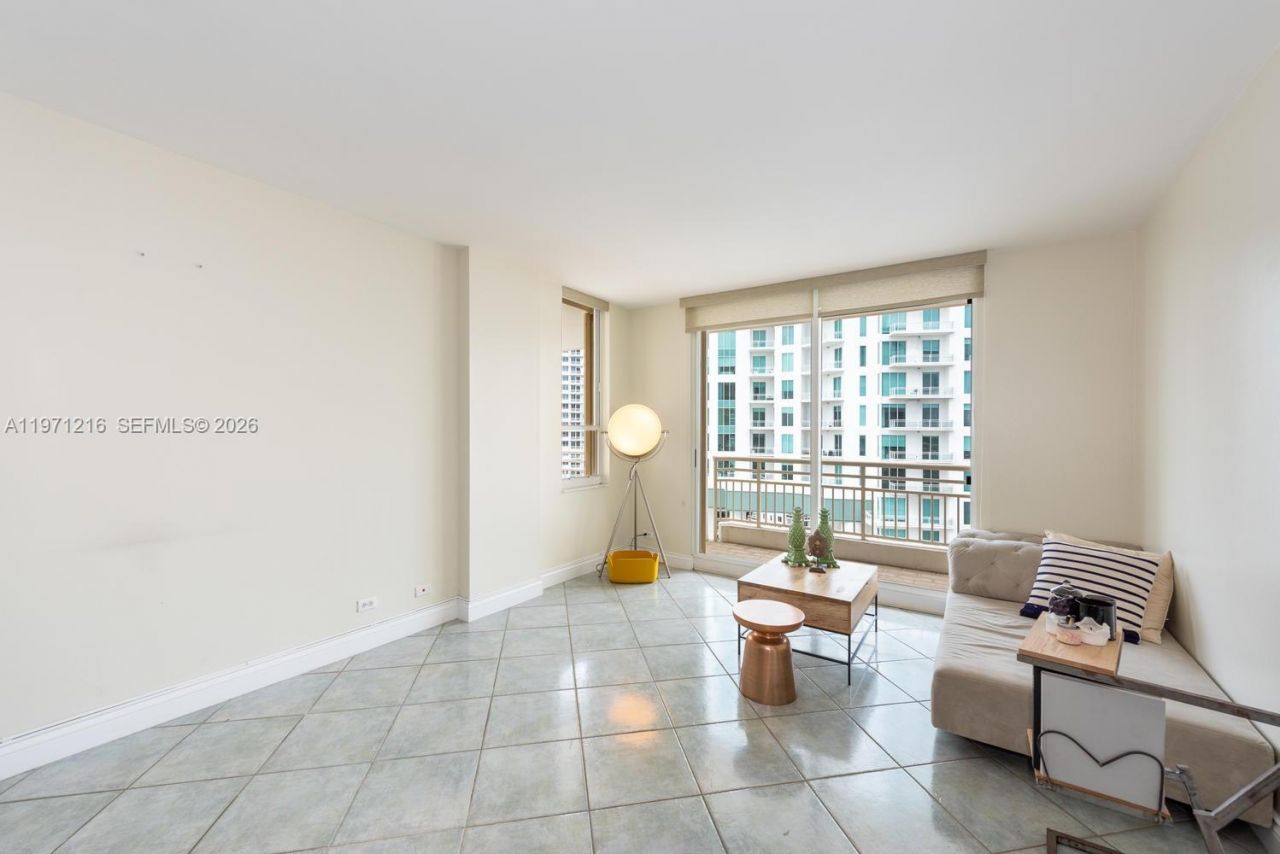 888 Brickell Key Dr, Unit 2201, Miami, FL 33131 Photo