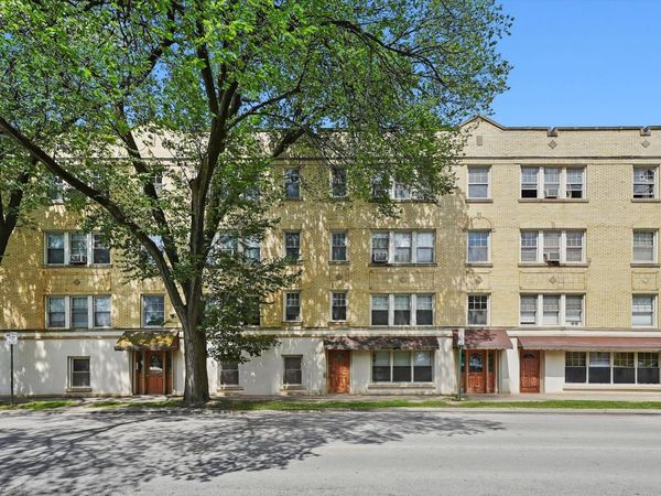 432 Harrison Street, Unit 3, Oak Park, IL 60304