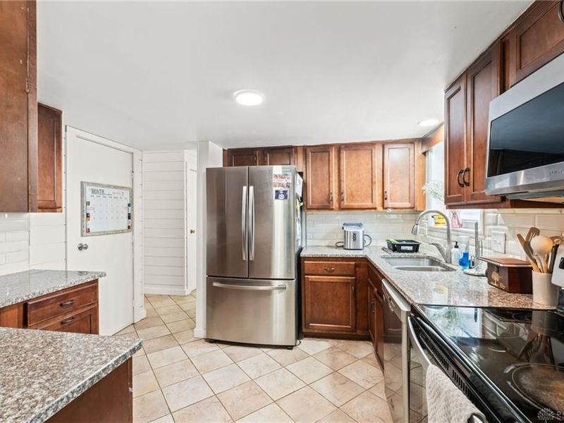 4908 Holly Avenue, Middletown, OH 45044 Photo 5