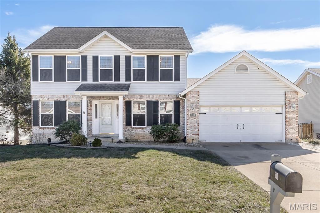 611 Bennington Drive, Saint Charles, MO 63304 Main Photo