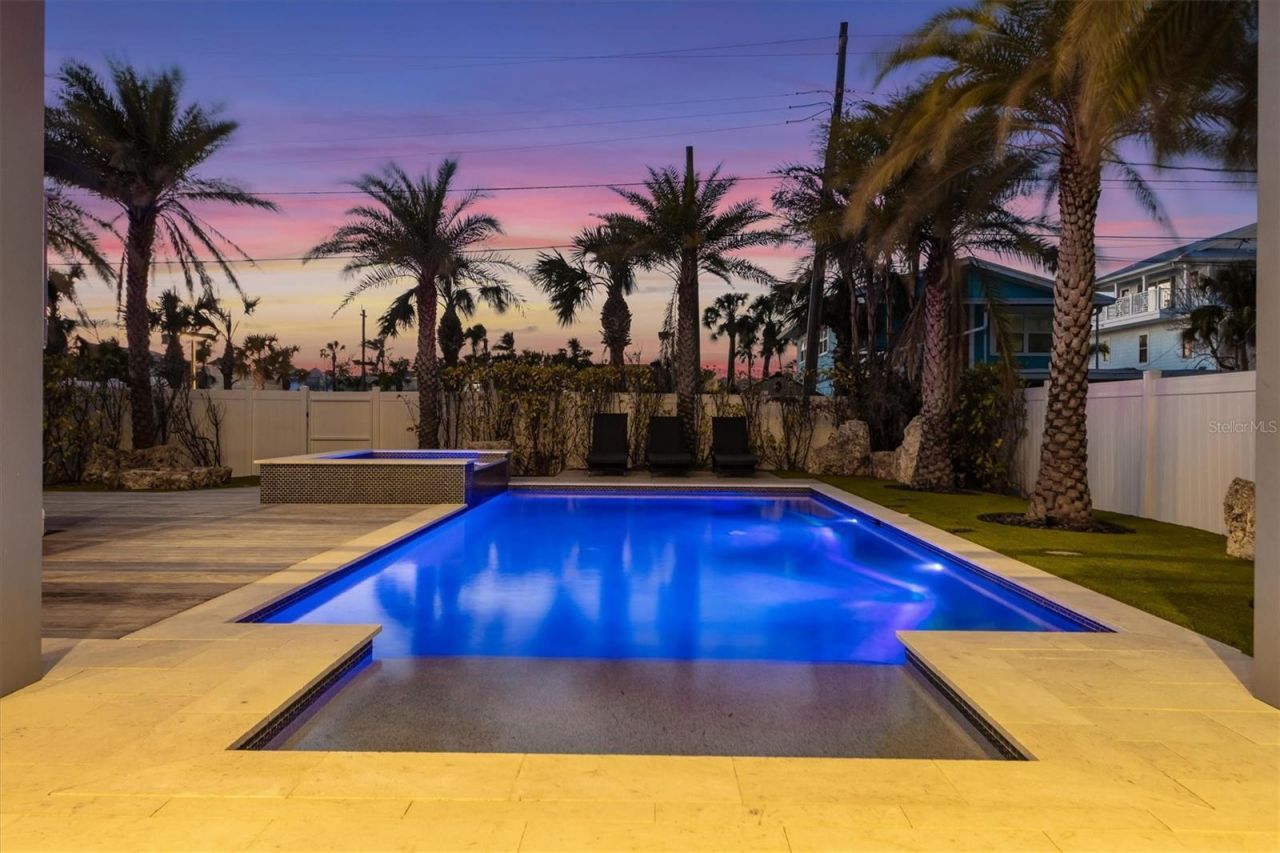 108 Magnolia Avenue, Anna Maria, FL 34216 Photo