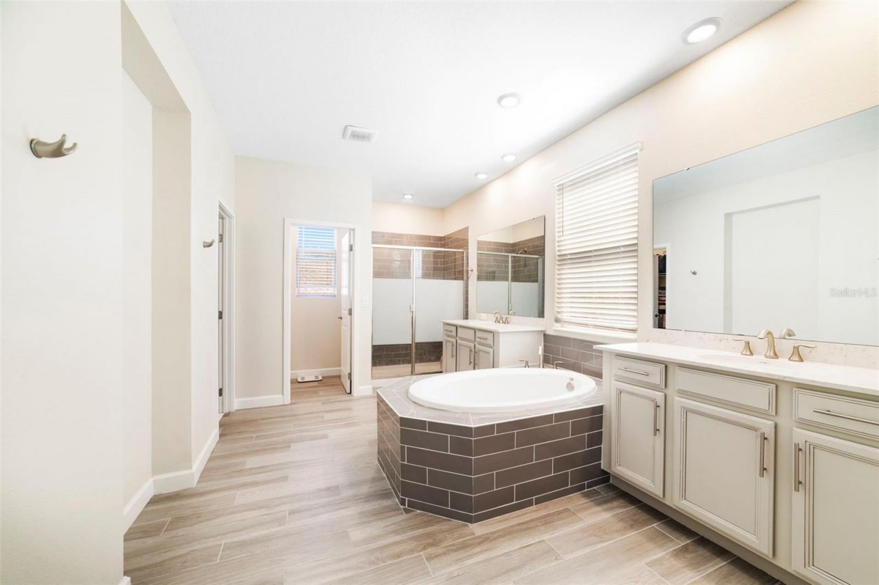 426 Dancing Water Drive, Winter Springs, FL 32708 Photo