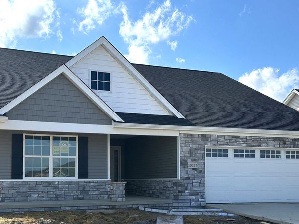 15227 Cypress Drive, Perrysburg, OH 43551