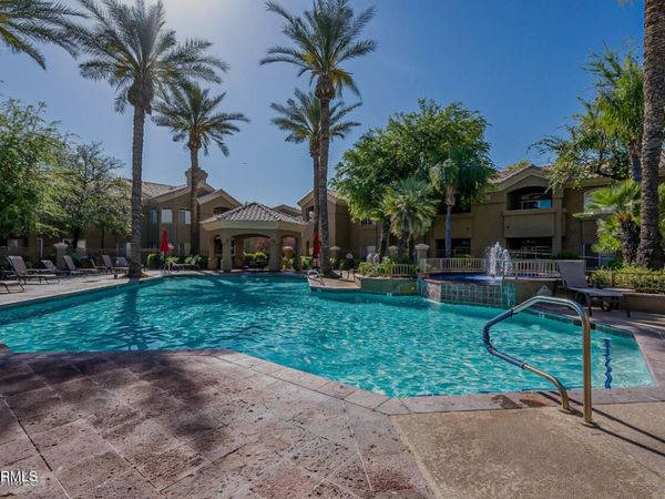10401 N 52ND Street, Unit 124, Paradise Valley, AZ 85253