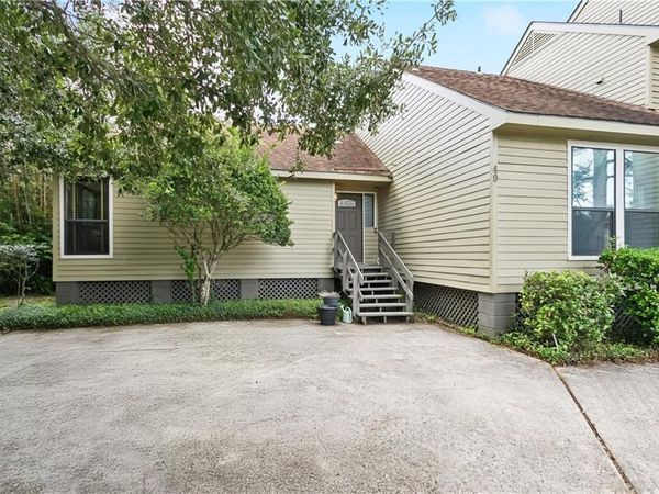 49 CHAMALE Cove , Unit 49, Slidell, LA 70460