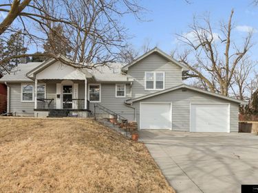 3922 N 52nd Street, Omaha, NE 68104