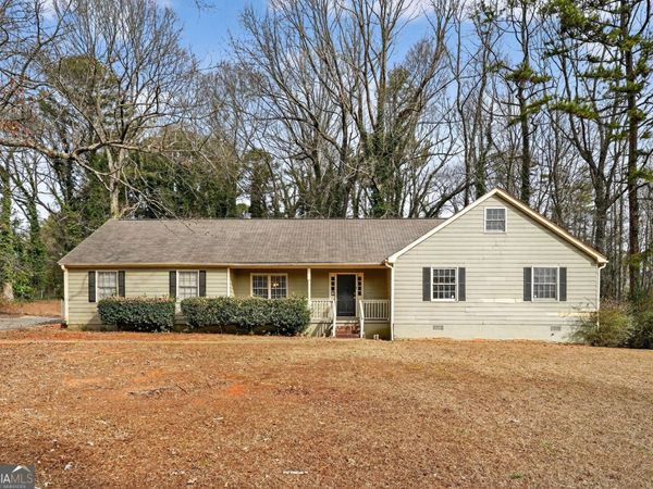 6344 Deshong Drive, Lithonia, GA 30058