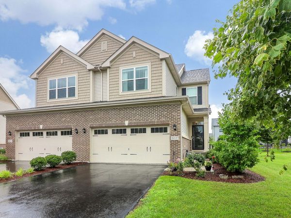 26537 W Countryside Lane, Plainfield, IL 60585