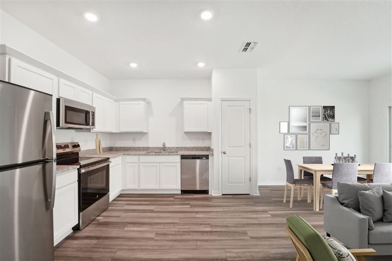 153 Cotton Leaf Boulevard Photo 5