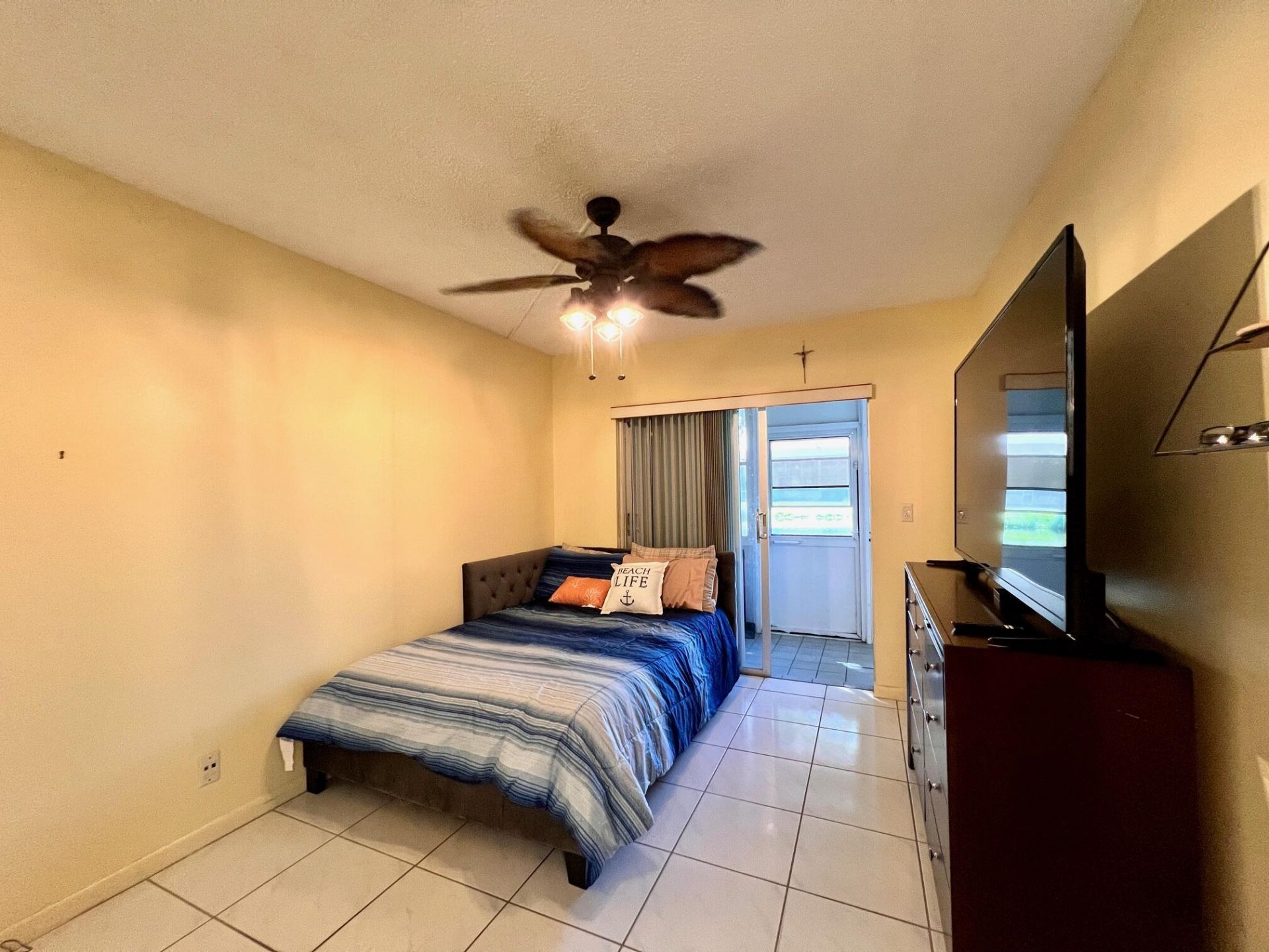 76 Sheffield D, West Palm Beach, FL 33417 Photo