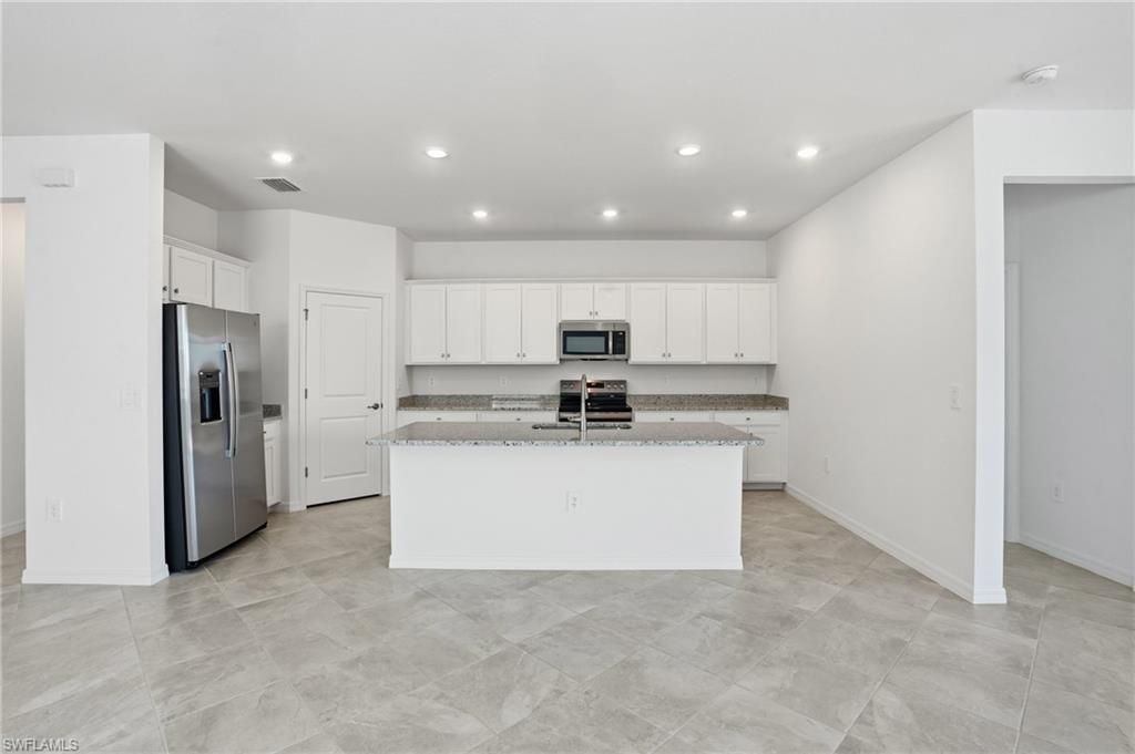 3958 Button Sage Rd, Alva, FL 33920 Photo
