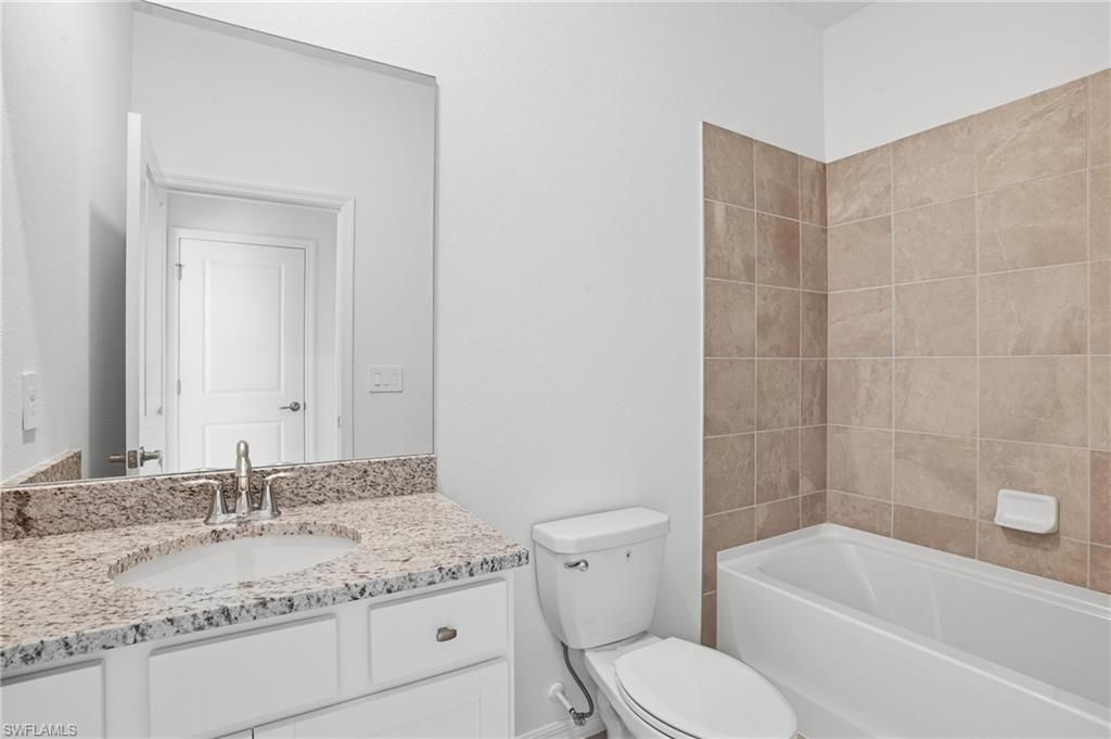 3958 Button Sage Rd, Alva, FL 33920 Photo