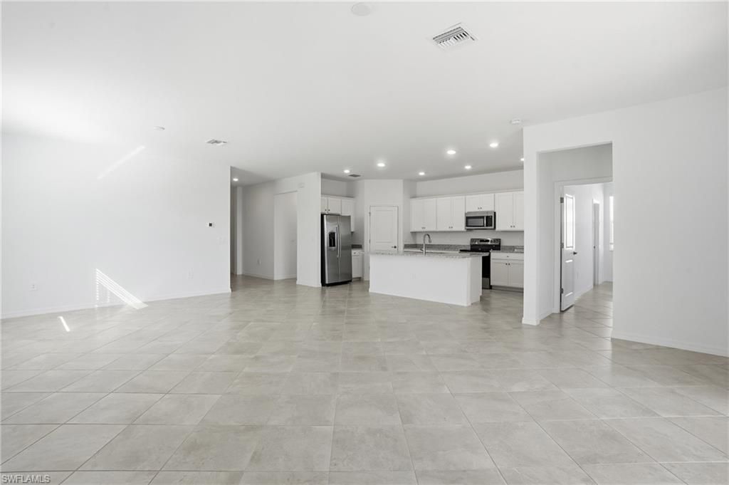 3958 Button Sage Rd, Alva, FL 33920 Photo