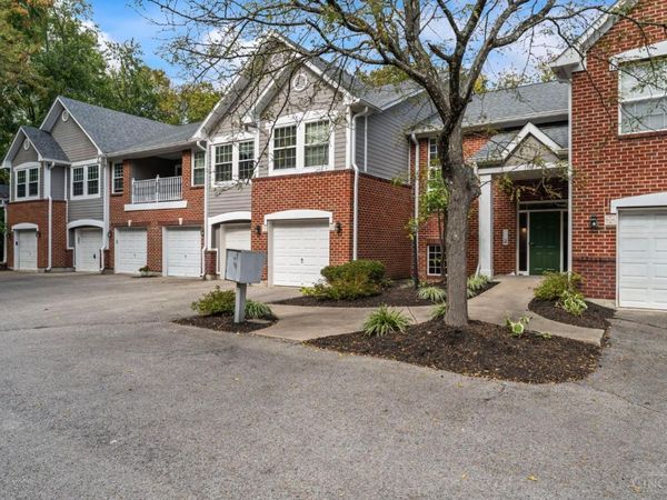 11971 Olde Dominion Drive, Unit 7, Symmes Twp, OH 45249