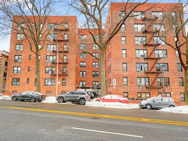 2244 Bronx Park E, Unit 5K, Bronx, NY 10467