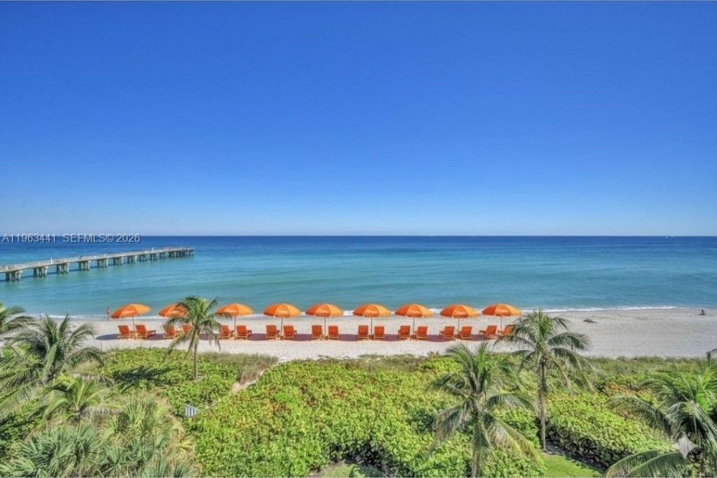 200 Sunny Isles Blvd, Unit TH-205, Sunny Isles Beach, FL 33160 Photo