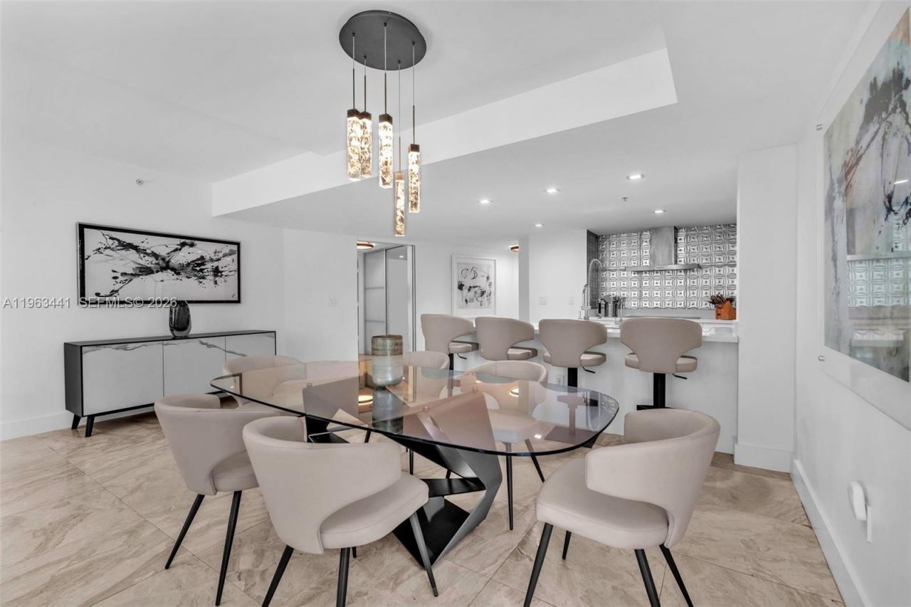 200 Sunny Isles Blvd, Unit TH-205, Sunny Isles Beach, FL 33160 Photo