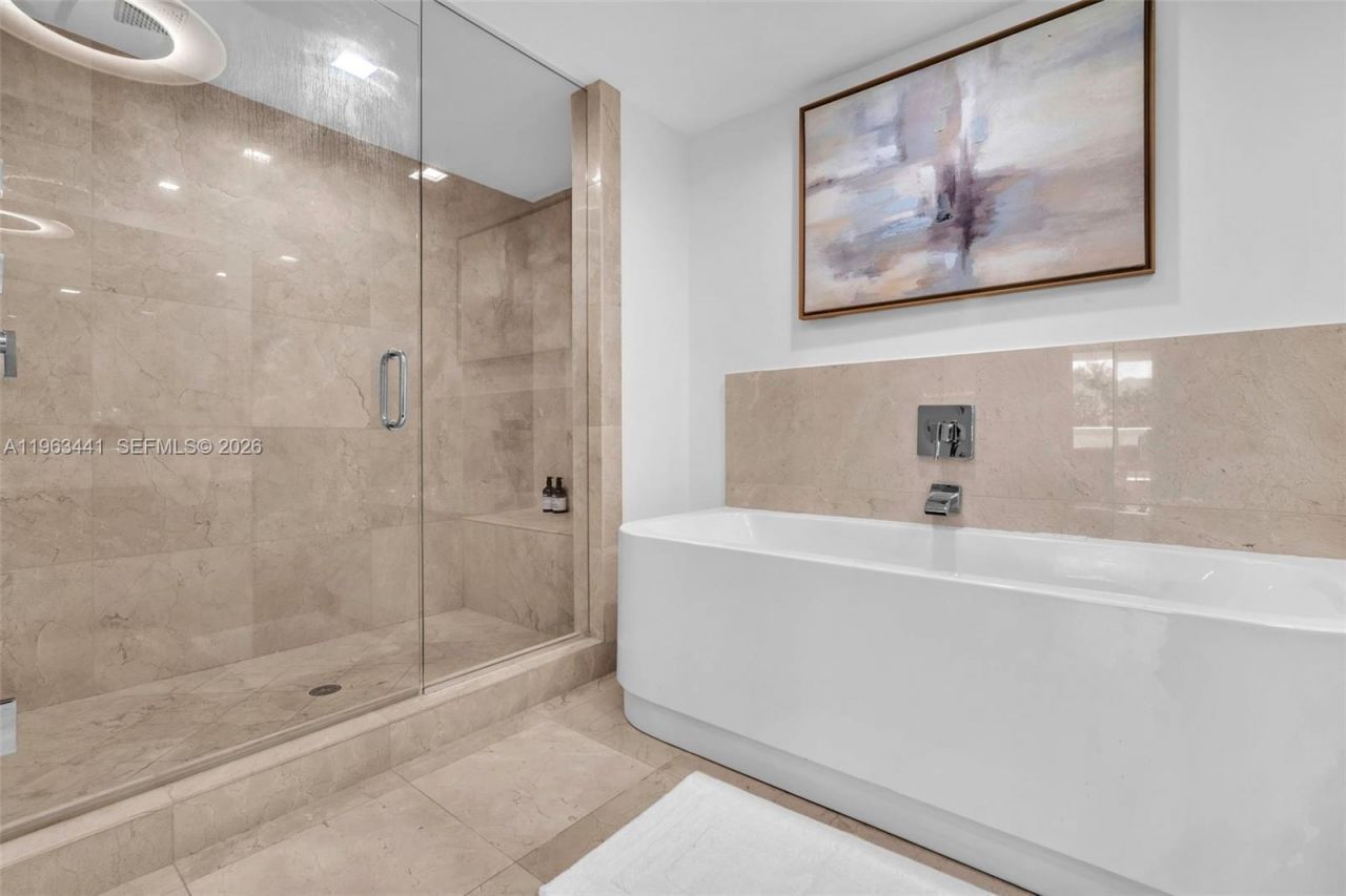 200 Sunny Isles Blvd, Unit TH-205, Sunny Isles Beach, FL 33160 Photo