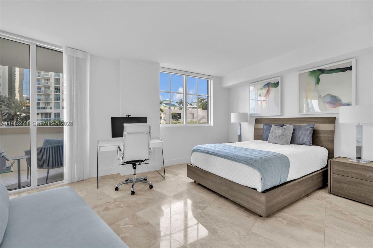 200 Sunny Isles Blvd, Unit TH-205, Sunny Isles Beach, FL 33160 Photo