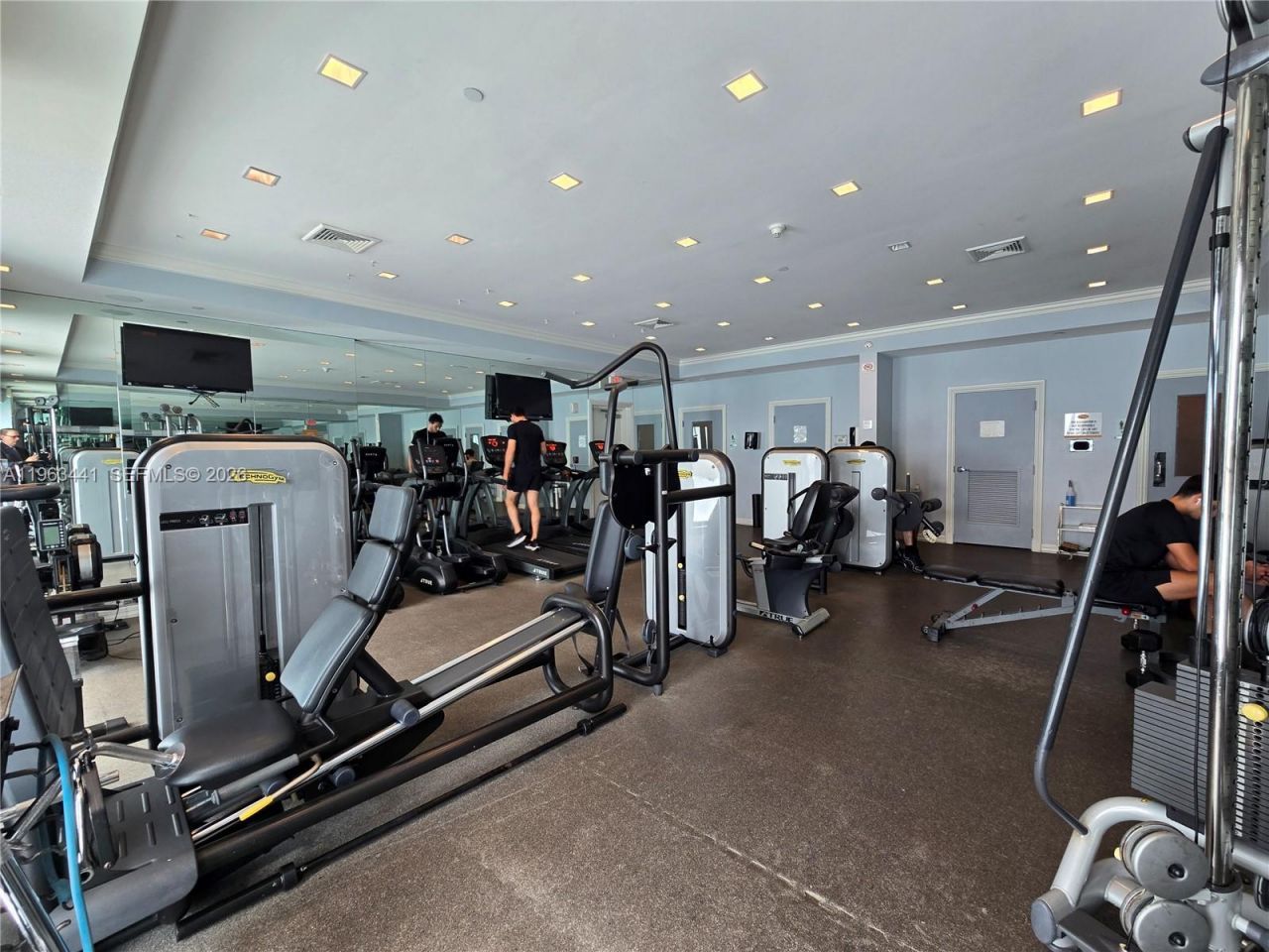 200 Sunny Isles Blvd, Unit TH-205, Sunny Isles Beach, FL 33160 Photo