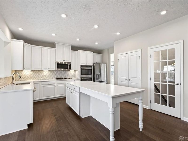 1720 Wandering Stream Way, Clearcreek Township, OH 45458 Photo 11