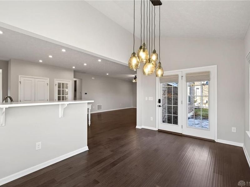 1720 Wandering Stream Way, Clearcreek Township, OH 45458 Photo 15